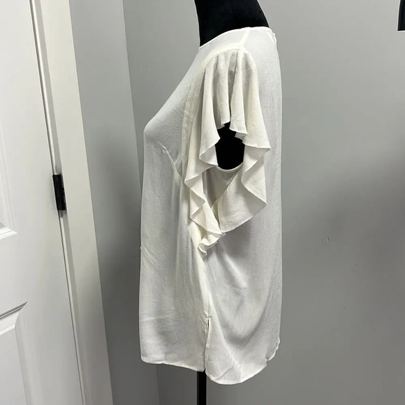 Express off white blouse size M - Picture 4 of 6